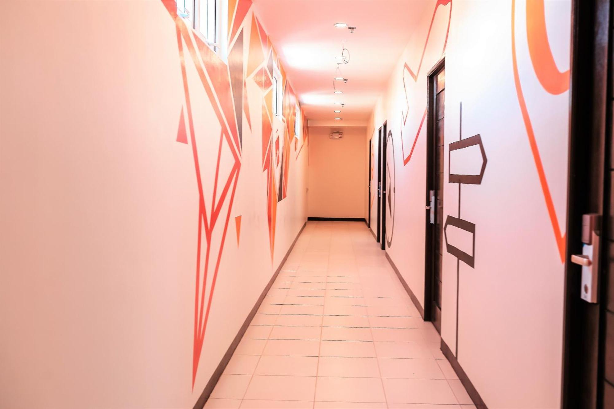Trip Inn Near Airport Or City Center Legazpi Exterior foto